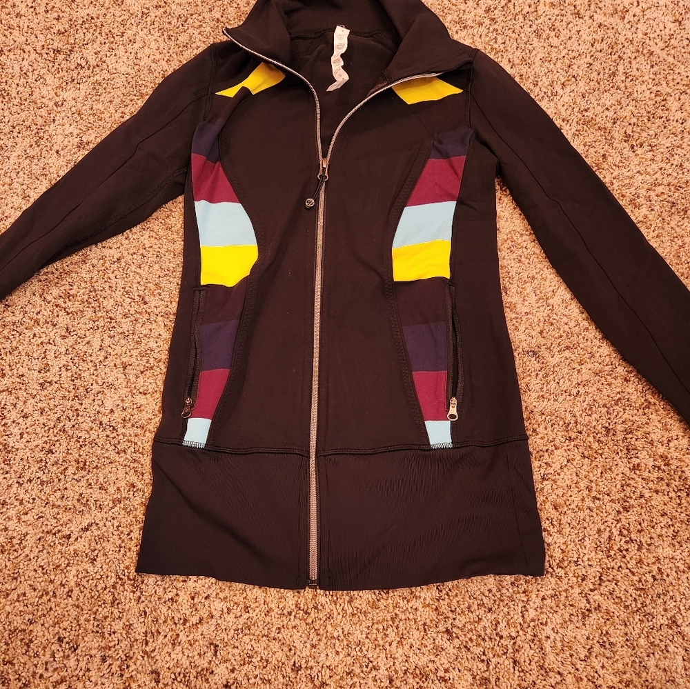 Lululemon sculpt jacket